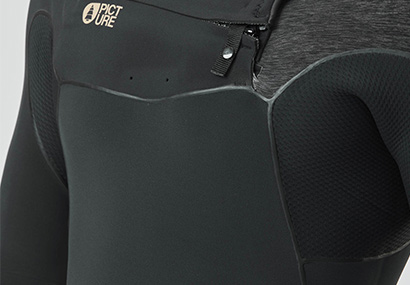 Hyper-stretch-knit-under-the-arms