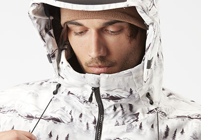 Adjustable-ergonomic-hood